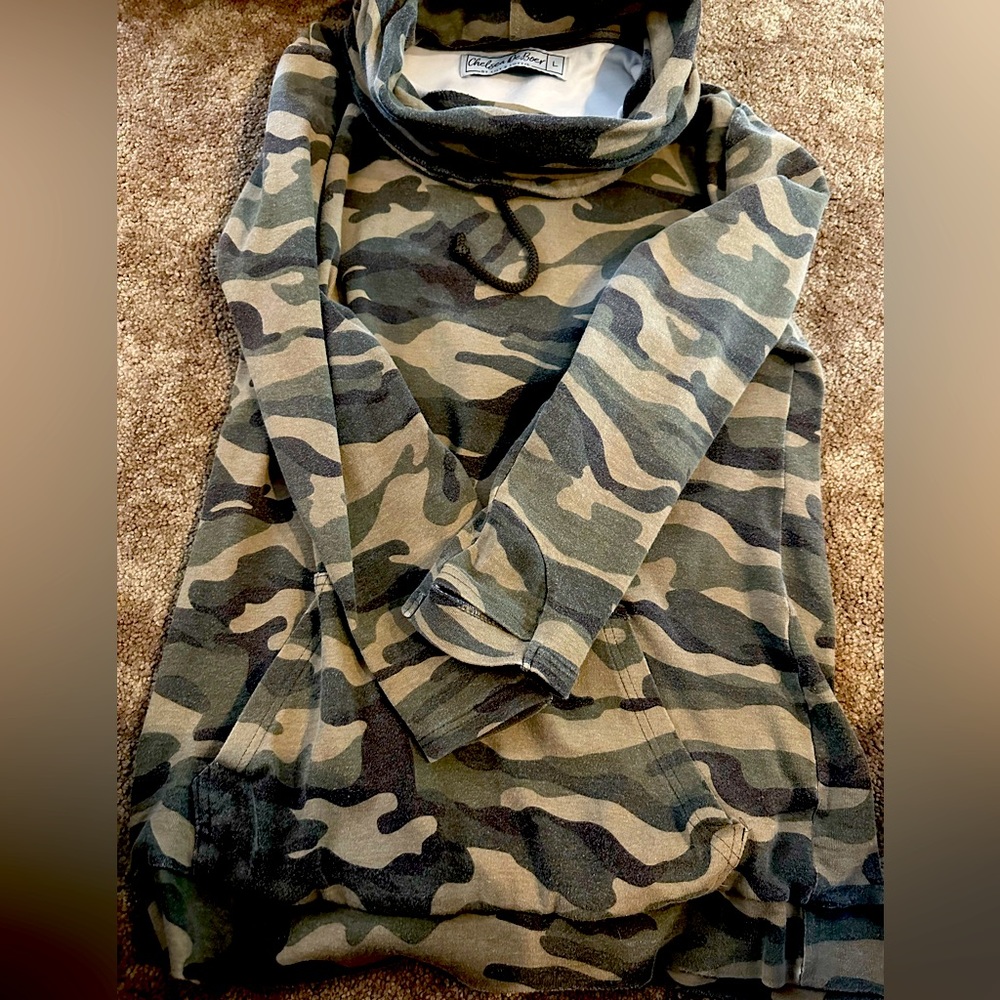 Camo Cowl neck sweatshirt, Chelsea Deboer